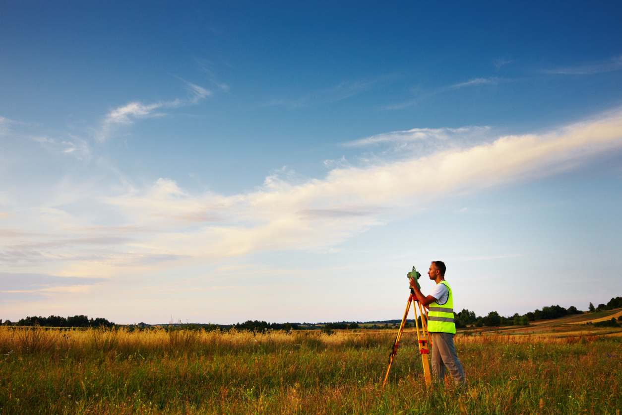 North West Land Surveyor Assisting a Melbourne Client to Determine the Type of Land Surveying Needed for Their Property